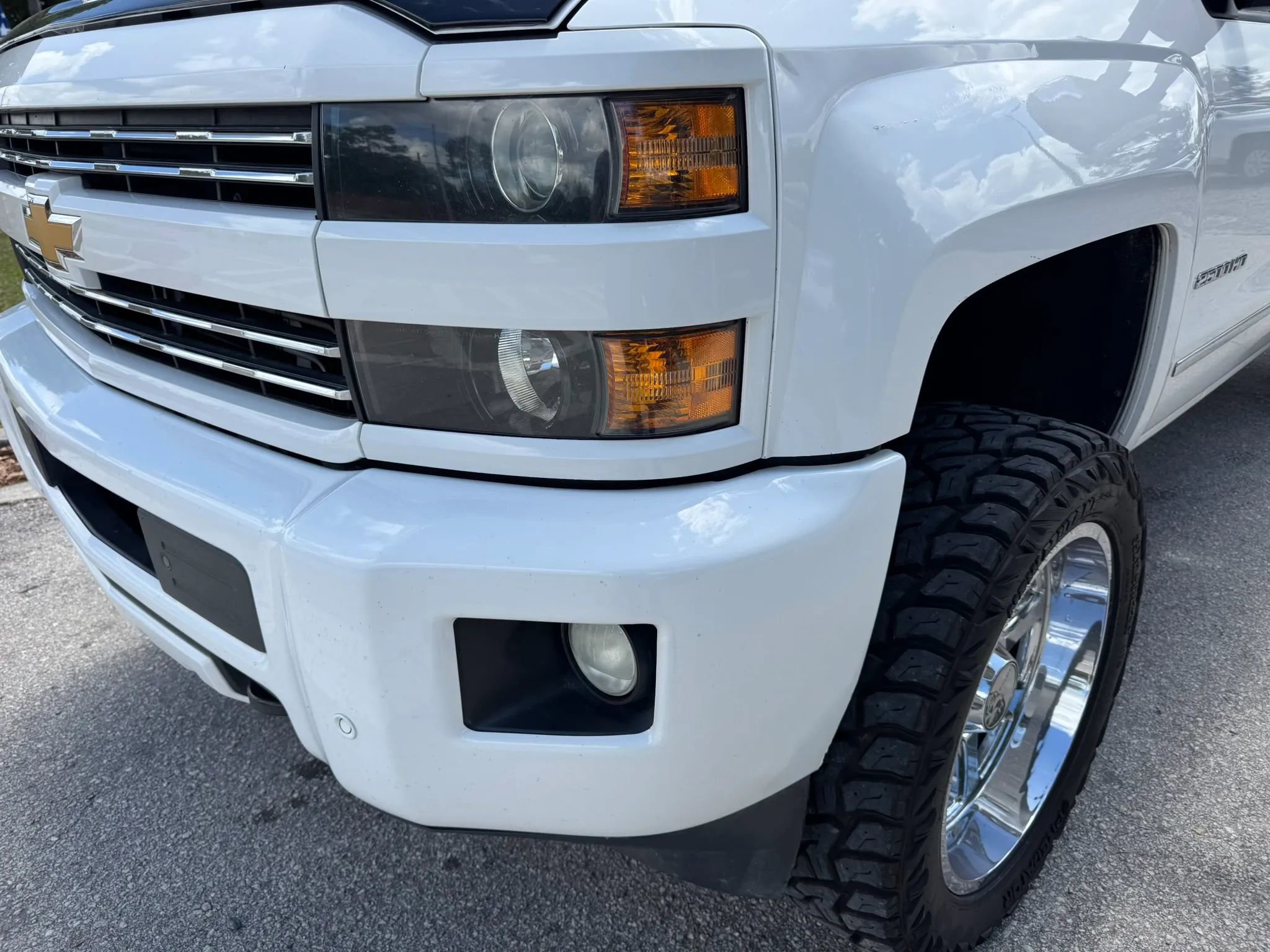 Used 2016 Chevrolet Silverado 2500 LT w/ Custom Sport Edition image 34