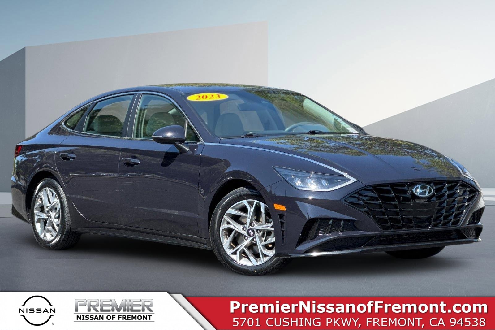 Used 2023 Hyundai Sonata SEL image 1