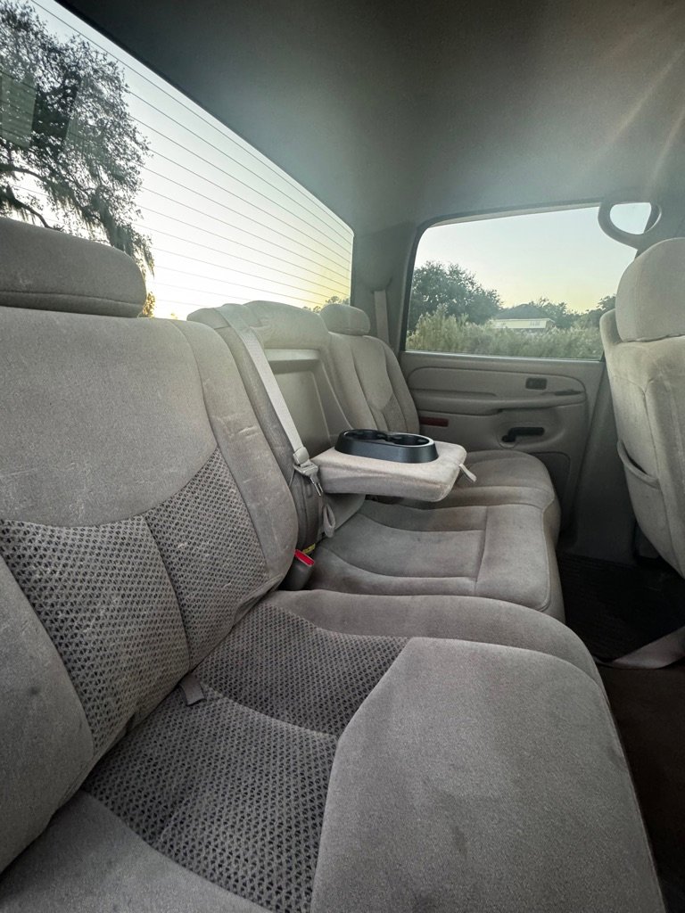 Used 2004 Chevrolet Silverado 3500 2WD Crew Cab w/ Heavy-Duty Power Package image 18