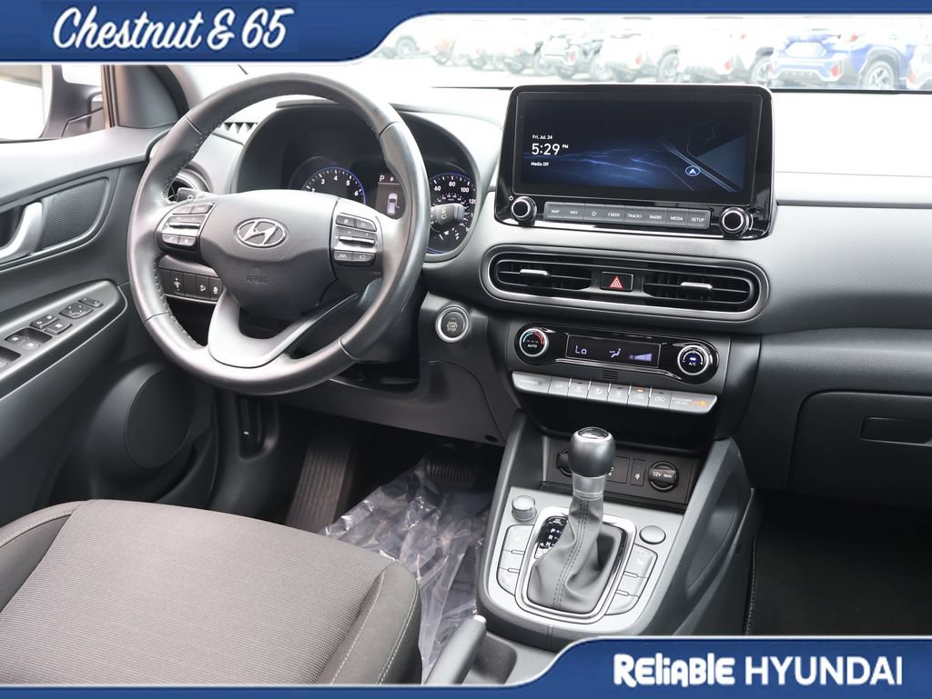 Certified 2023 Hyundai Kona SEL w/ Convenience Package FWD image 14