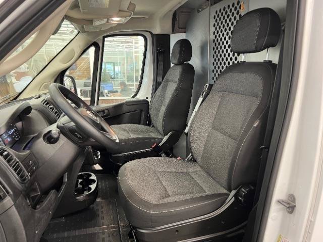 Used 2023 RAM ProMaster 2500 w/ Convenience Group FWD image 22