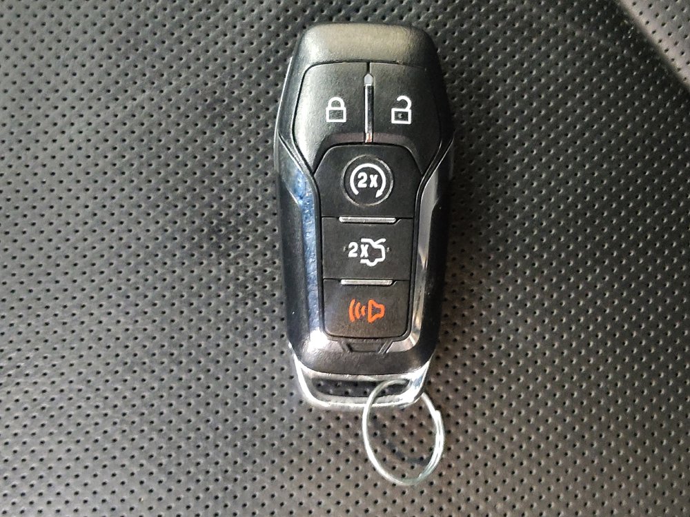 Used 2016 Lincoln MKC Reserve AWD/4WD image 32