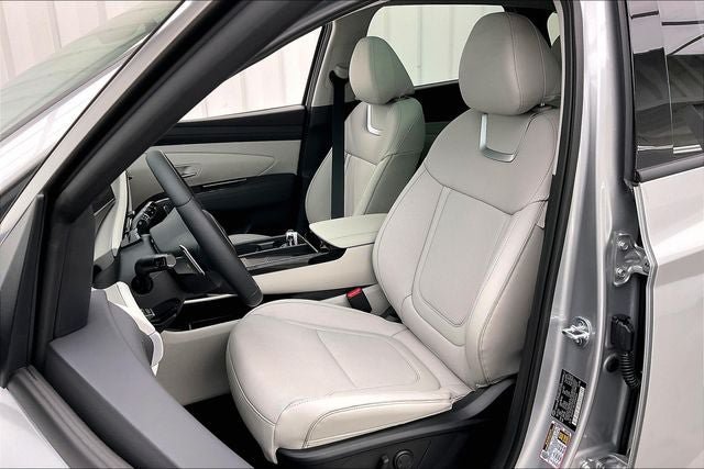 Certified 2025 Hyundai Tucson Limited AWD/4WD image 12