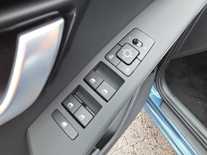 New 2026 Kia Niro Wind FWD image 23