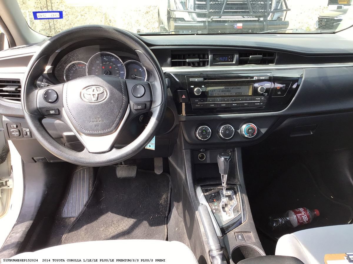 Used 2014 Toyota Corolla L FWD image 10