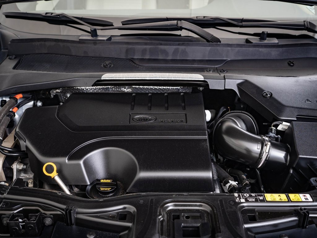 Used 2022 Land Rover Discovery Sport SE image 33