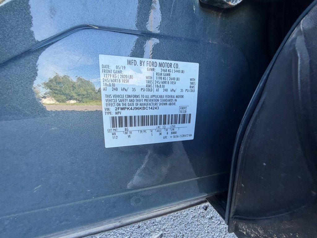 Certified 2019 Ford Edge SEL w/ Equipment Group 201A AWD/4WD image 48