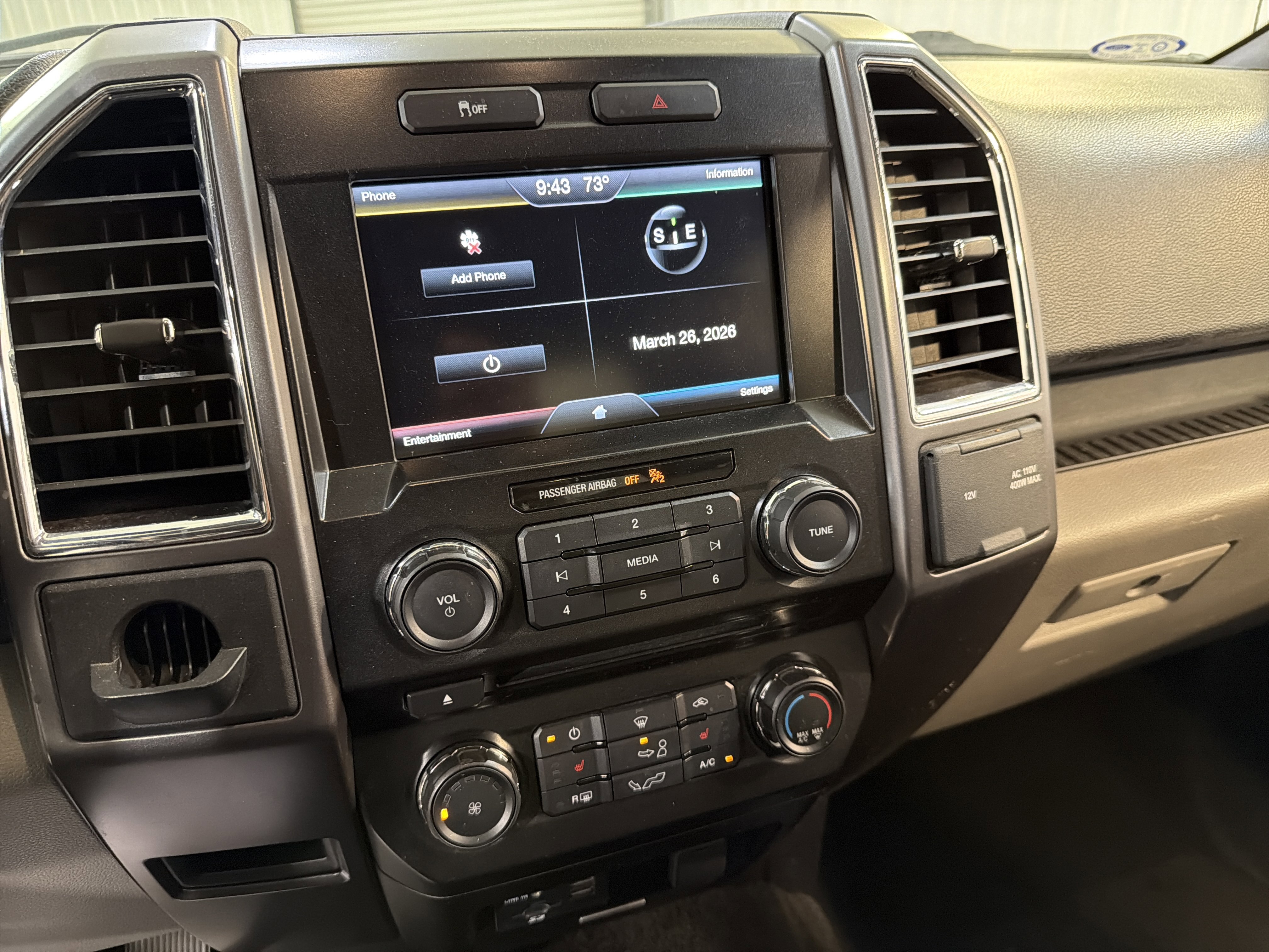 Used 2015 Ford F150 XLT w/ Equipment Group 302A Luxury image 17