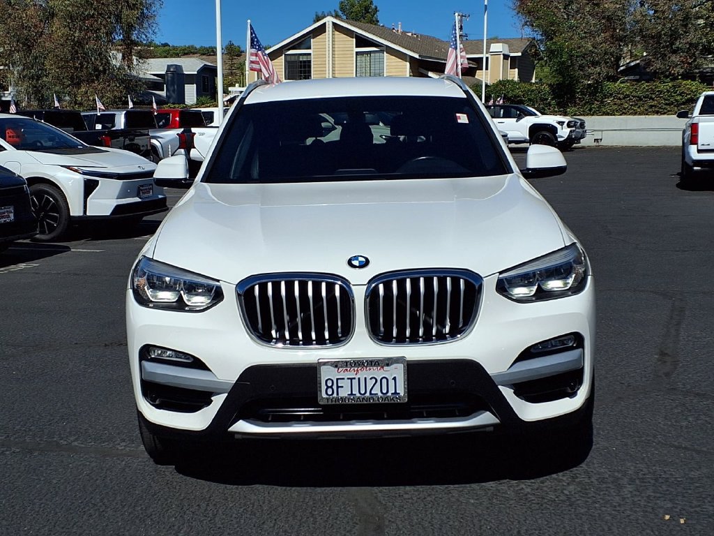 Used 2018 BMW X3 xDrive30i AWD/4WD image 2