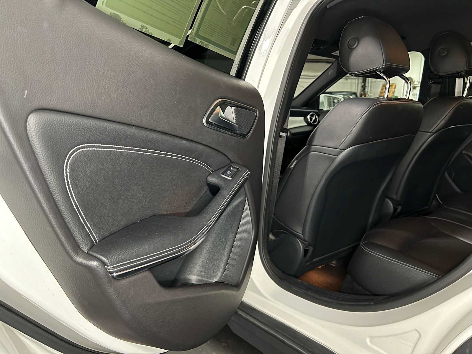 Certified 2020 Mercedes-Benz GLA 250 4MATIC image 18
