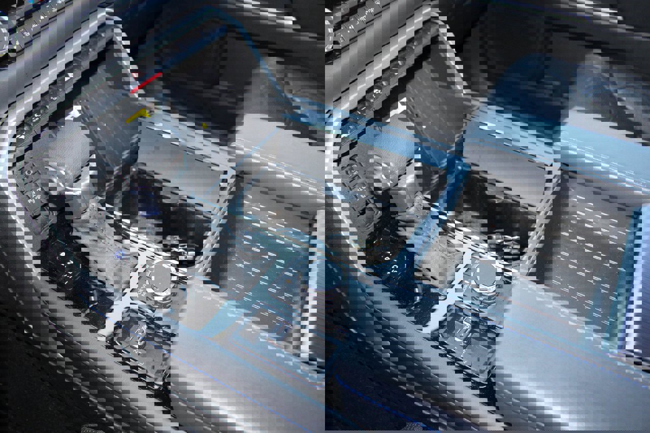 Used 2024 Toyota Sequoia Platinum image 28