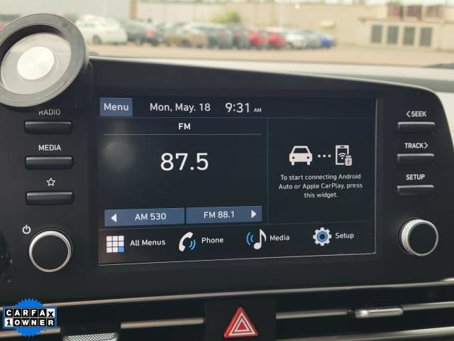 Used 2024 Hyundai Elantra SE FWD image 23
