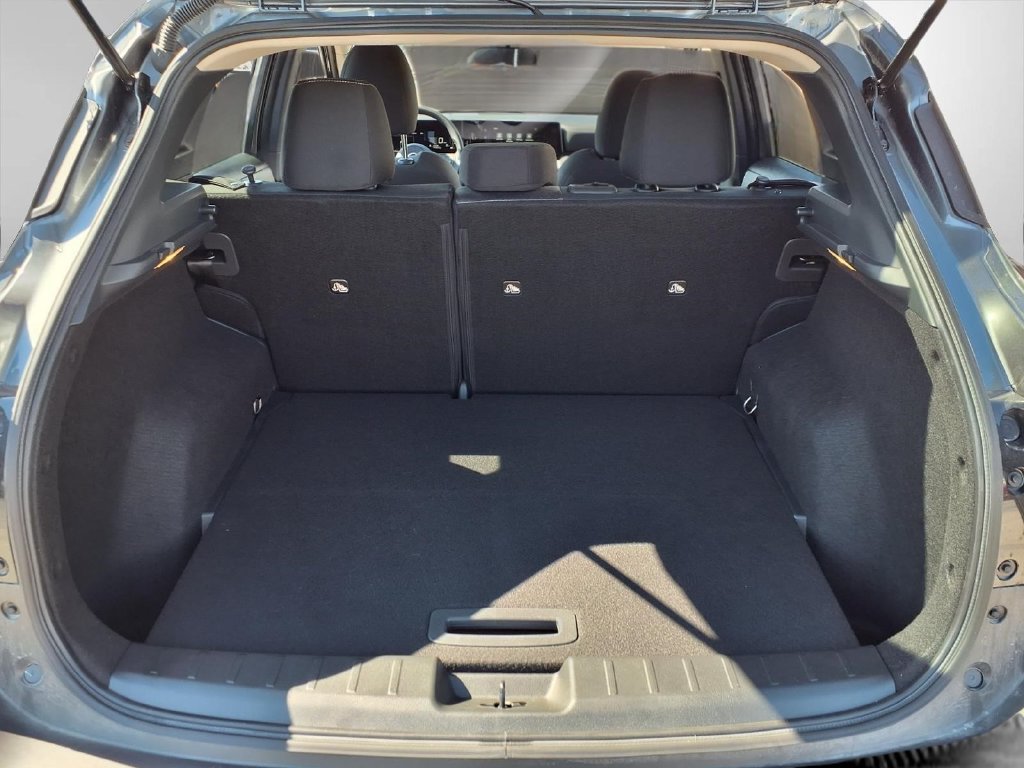 Used 2026 Nissan Kicks SV w/ SV Premium Package FWD image 27