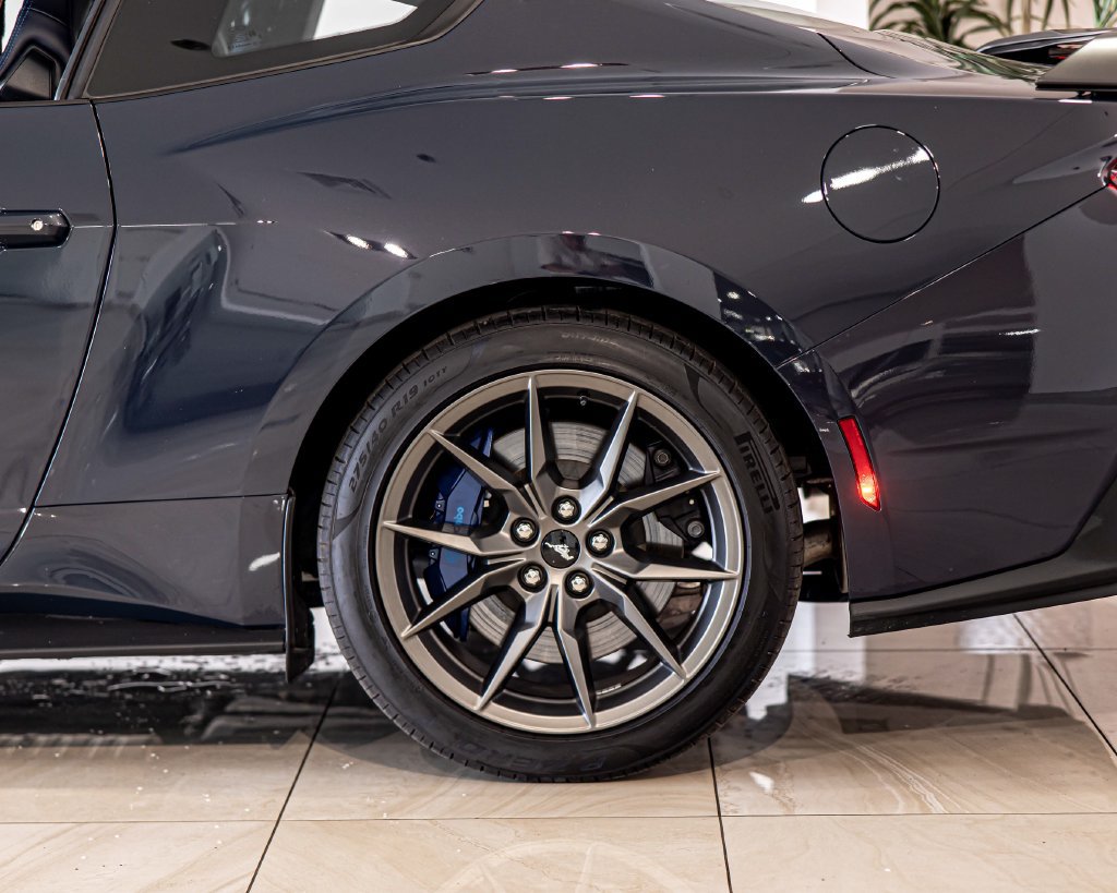 Used 2024 Ford Mustang Dark Horse RWD image 7