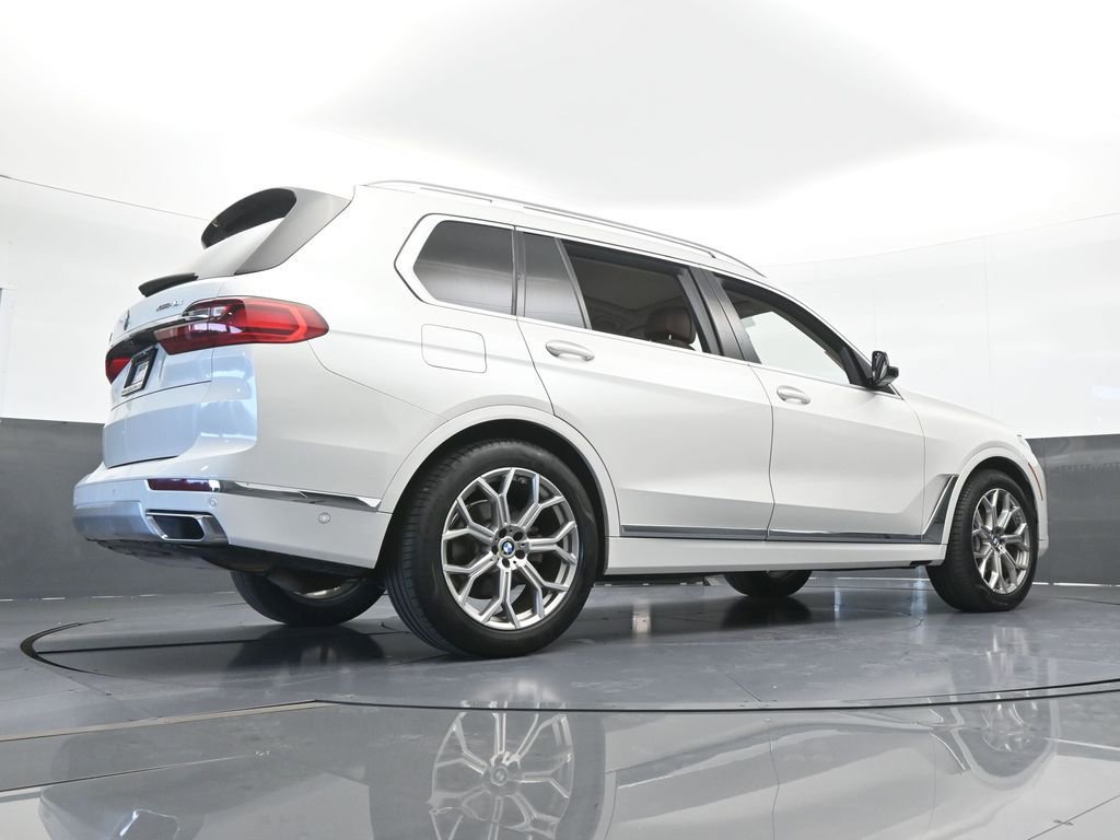 Used 2020 BMW X7 xDrive40i w/ Premium Package AWD/4WD image 70