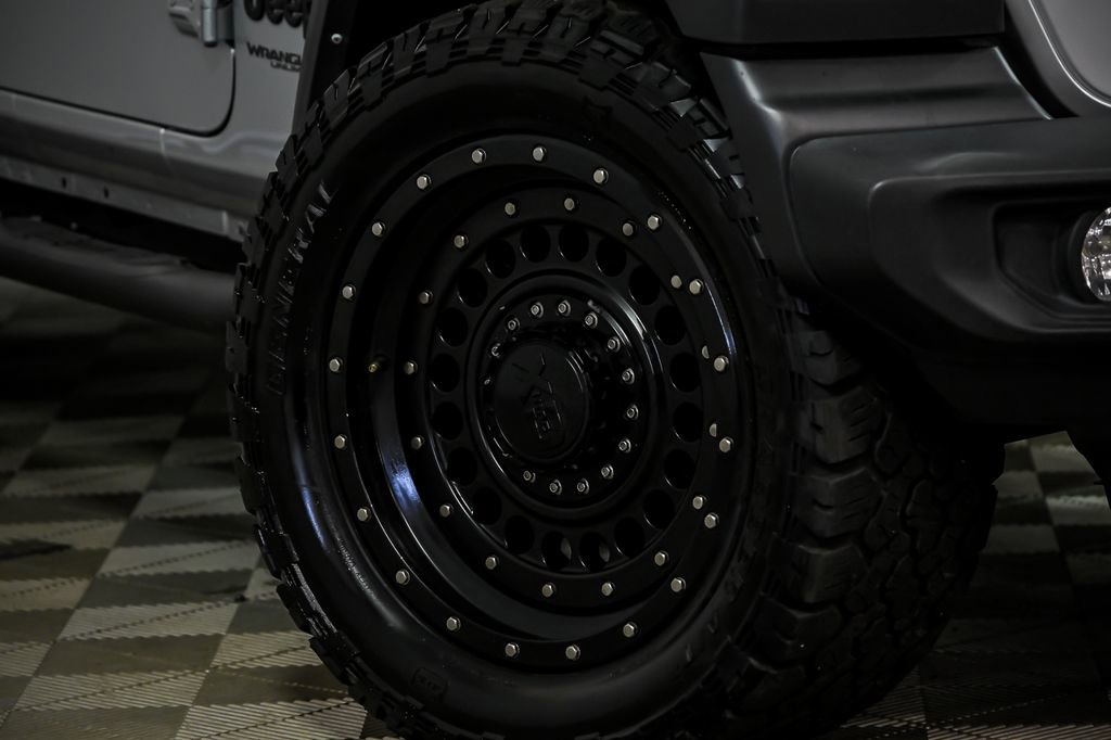 Used 2022 Jeep Wrangler Unlimited Sport image 3