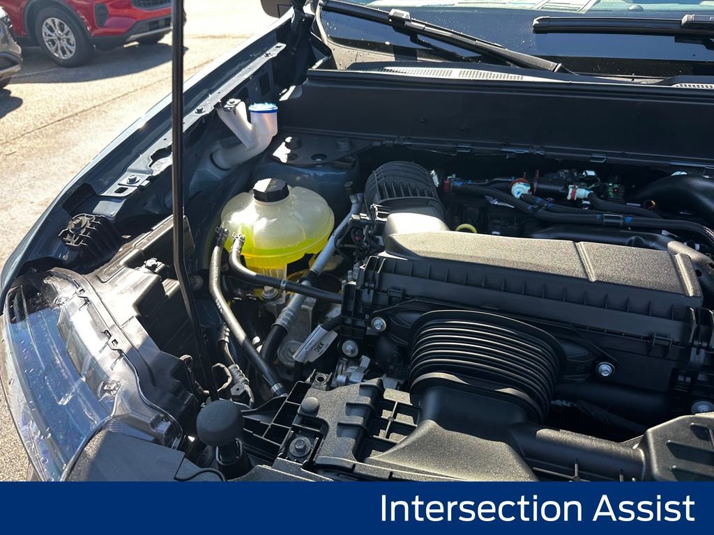 New 2025 Ford Maverick XLT w/ Equipment Group 302A image 19