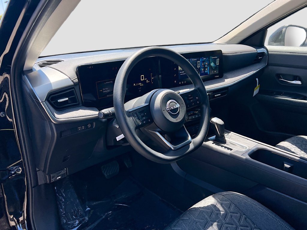 New 2026 Nissan Kicks SV w/ SV Premium Package FWD image 9