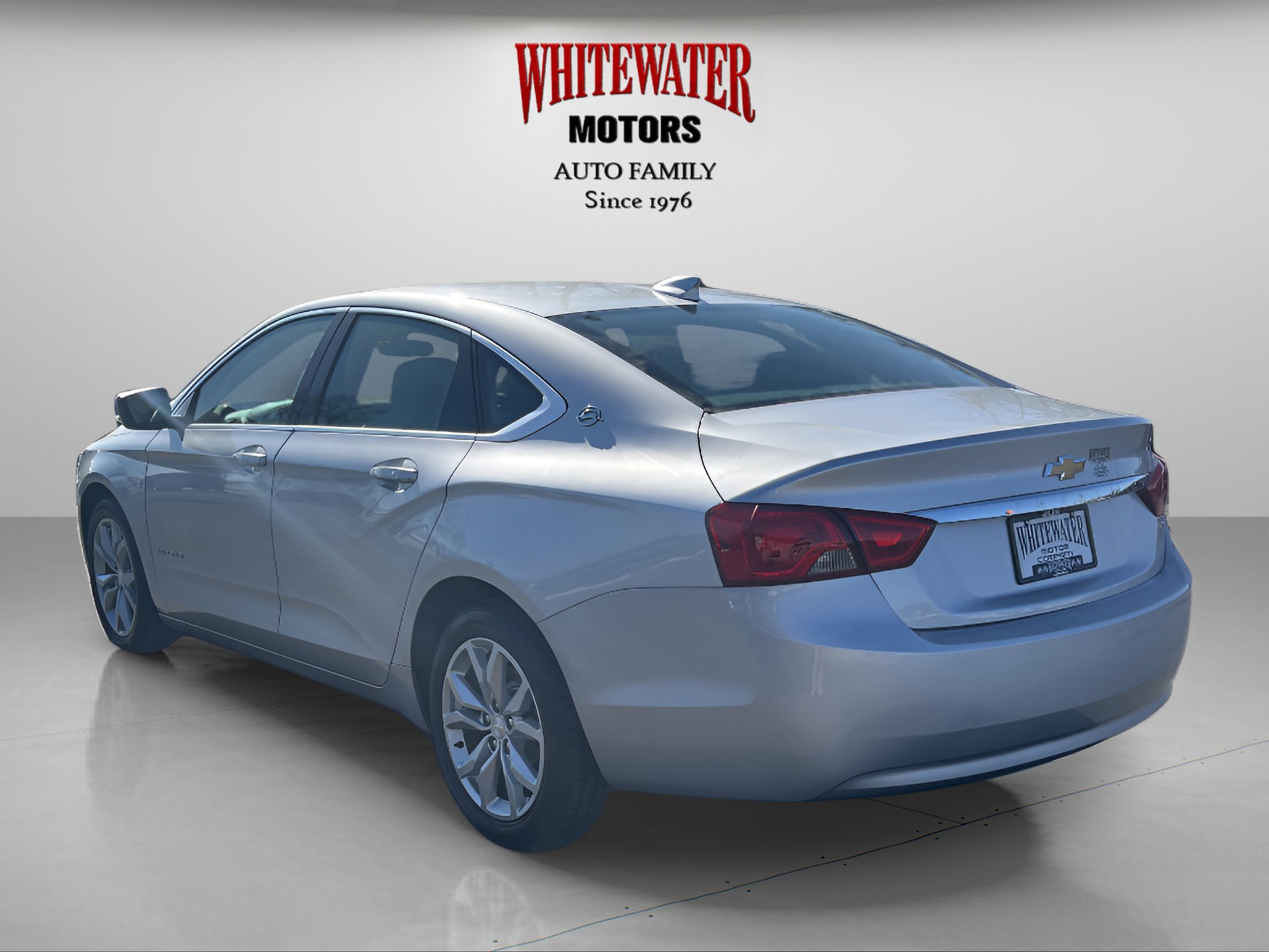 Used 2019 Chevrolet Impala LT image 3