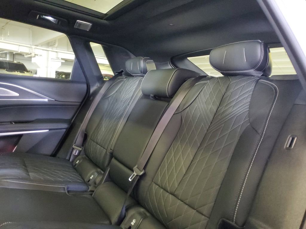 New 2026 Cadillac Lyriq V w/ Exterior Carbon Fiber Package AWD/4WD image 12