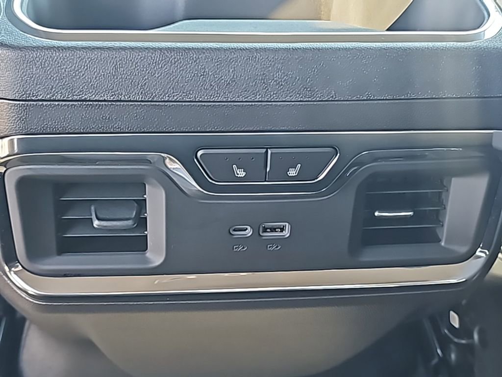 New 2026 GMC Sierra 1500 SLT w/ SLT Premium Plus Package image 15