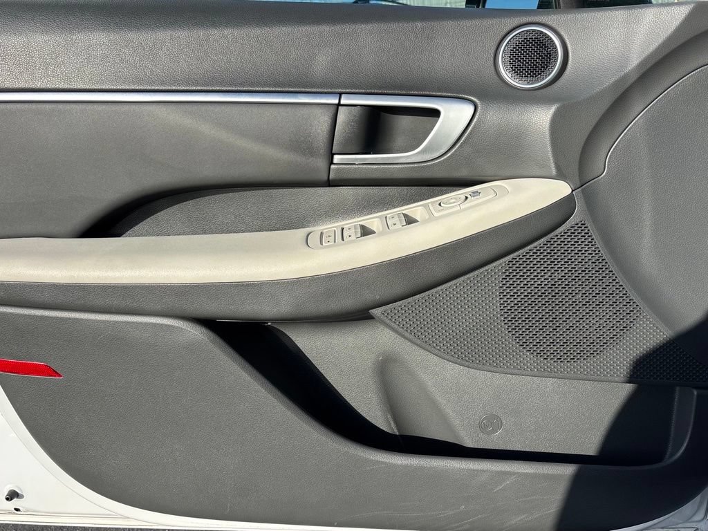 Used 2024 Hyundai Sonata SEL FWD image 15