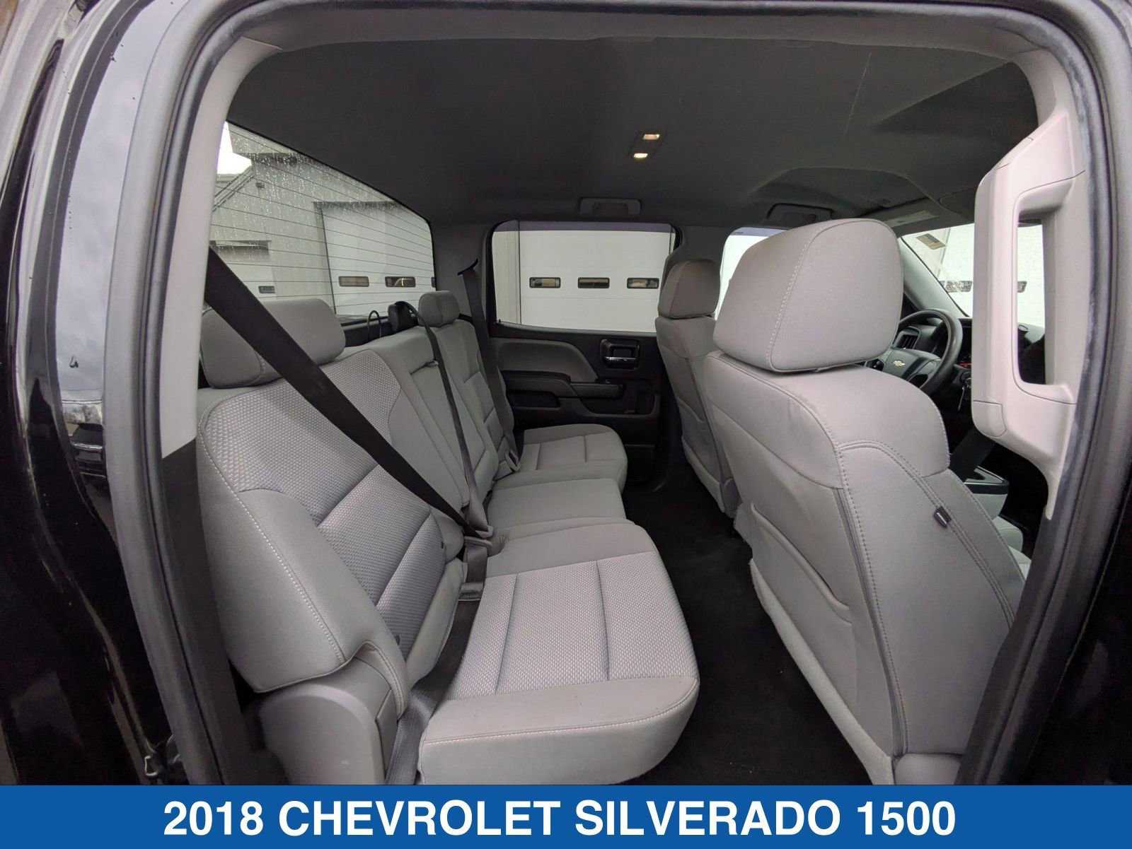 Used 2018 Chevrolet Silverado 1500 Custom w/ Custom Value Package AWD/4WD image 32