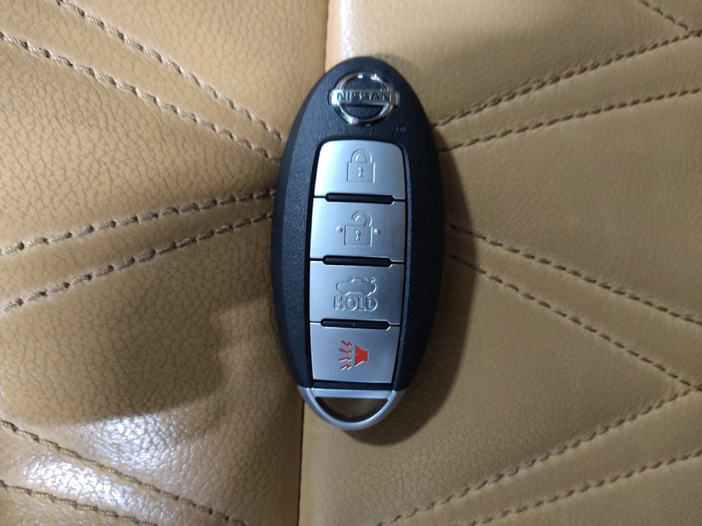 Used 2022 Nissan Sentra SV w/ SV Premium Package image 32