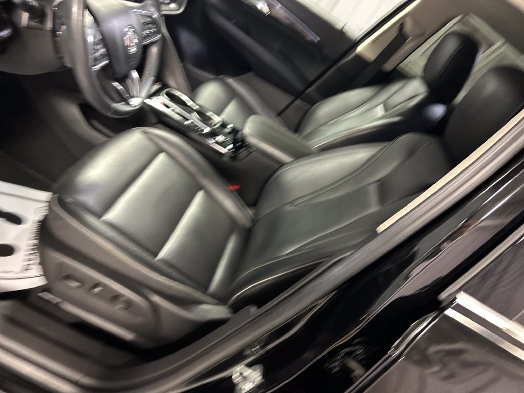 Used 2021 Buick Envision Essence w/ Technology Package I FWD image 12