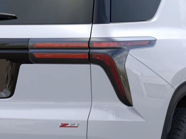 New 2027 Chevrolet Traverse Z71 w/ Enhanced Driving Package AWD/4WD image 11