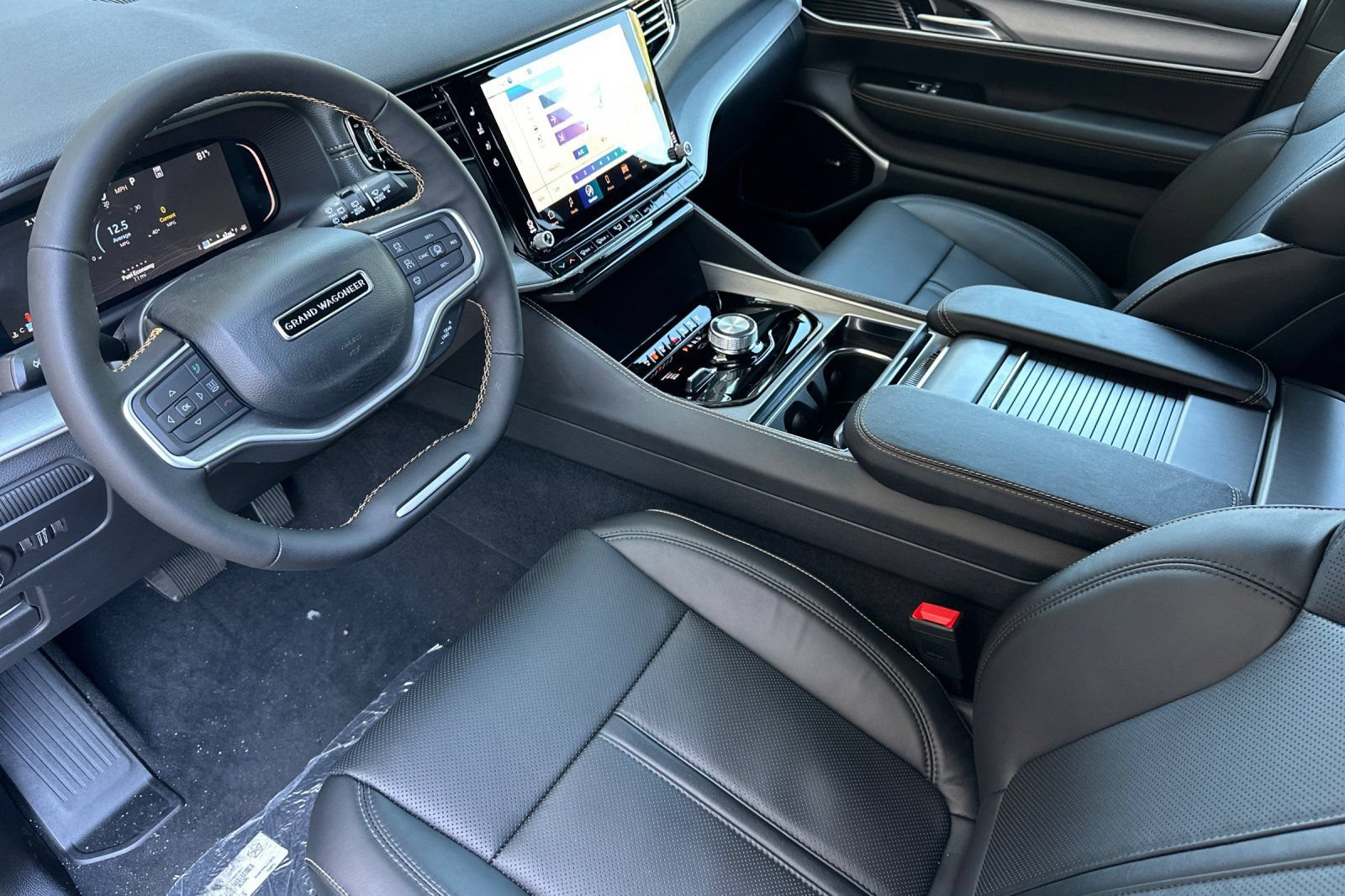 New 2026 Jeep Grand Wagoneer 4WD image 9