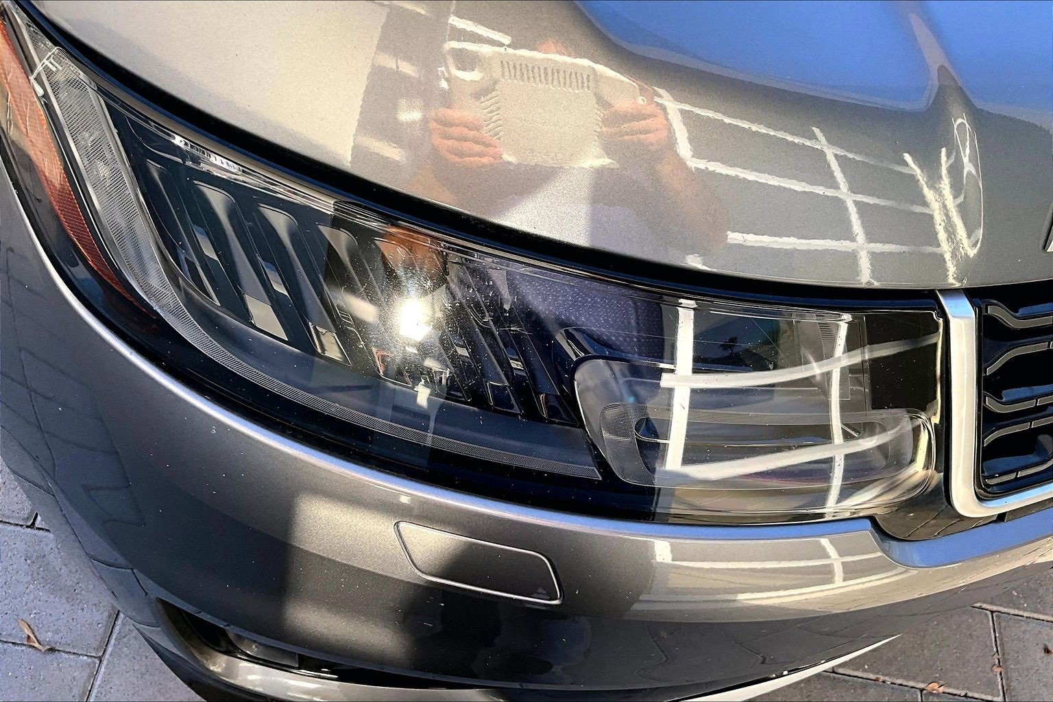 Used 2020 Land Rover Range Rover Sport HSE image 28