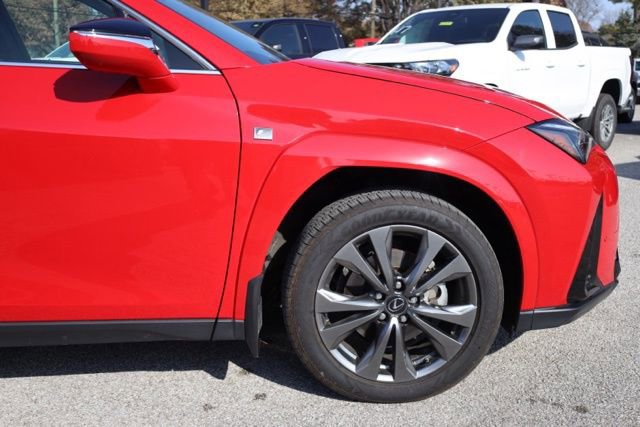 Used 2024 Lexus UX 250h F Sport image 9