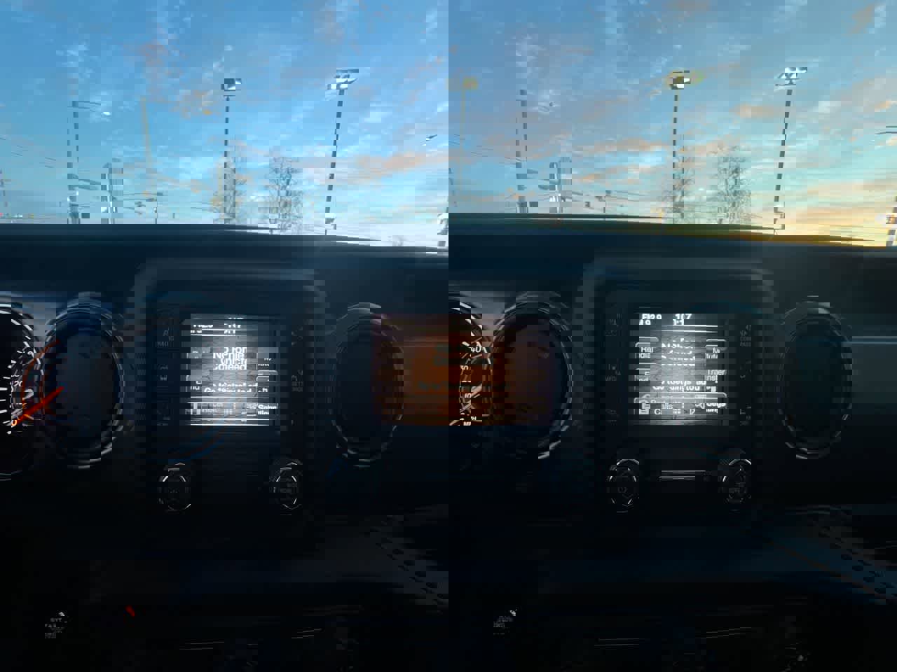 Used 2021 Jeep Wrangler Unlimited Sport image 16