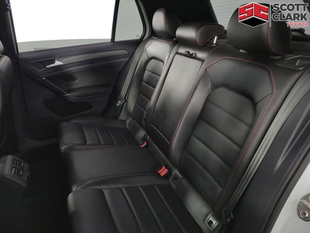 Used 2019 Volkswagen GTI SE FWD image 15