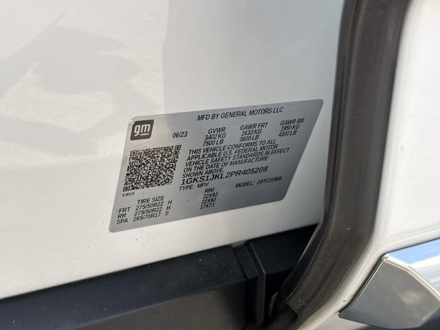 Used 2023 GMC Yukon XL Denali w/ Denali Reserve Package RWD image 35