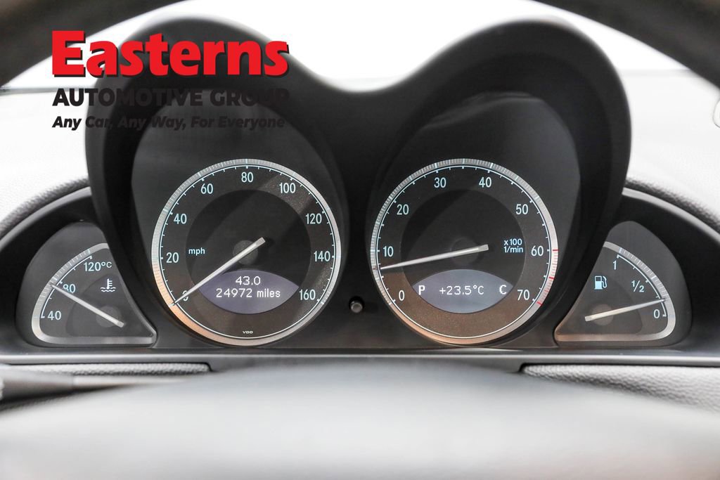 Used 2005 Mercedes-Benz SL 500 image 17