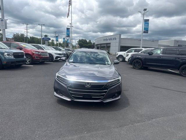 Used 2021 Honda Accord Touring image 2
