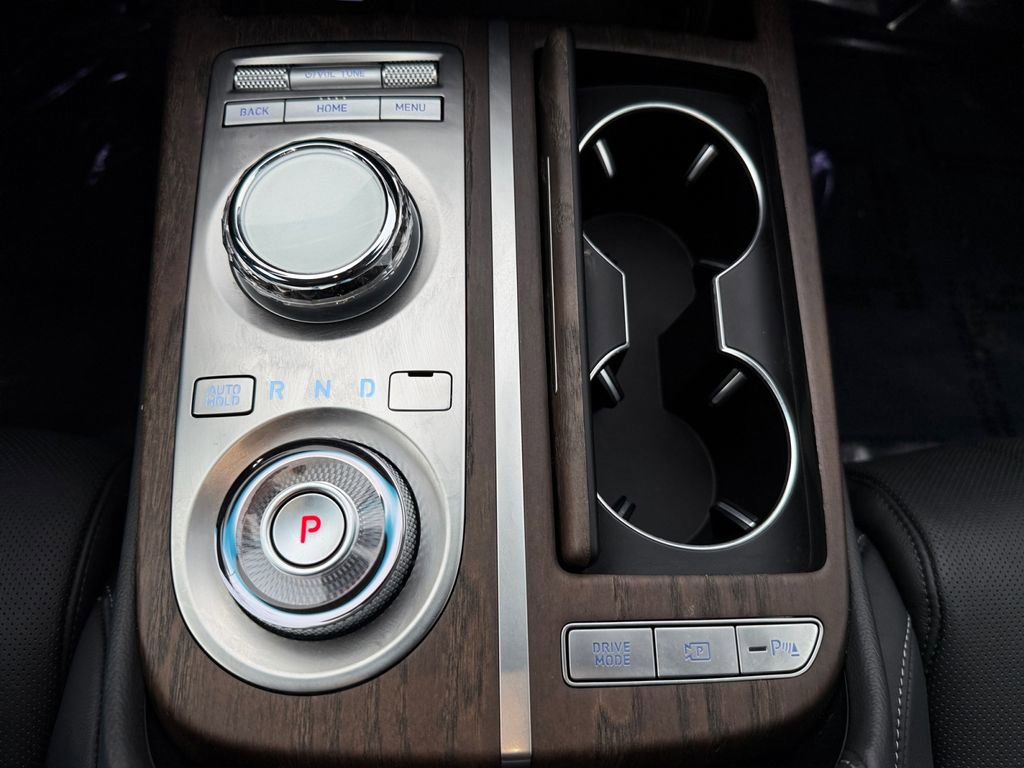 Used 2024 Genesis G80 image 18