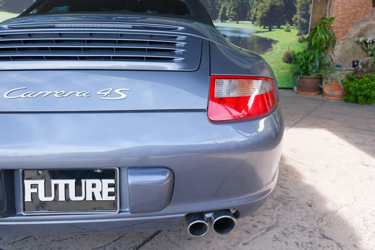 Used 2006 Porsche 911 Carrera 4S AWD/4WD image 29