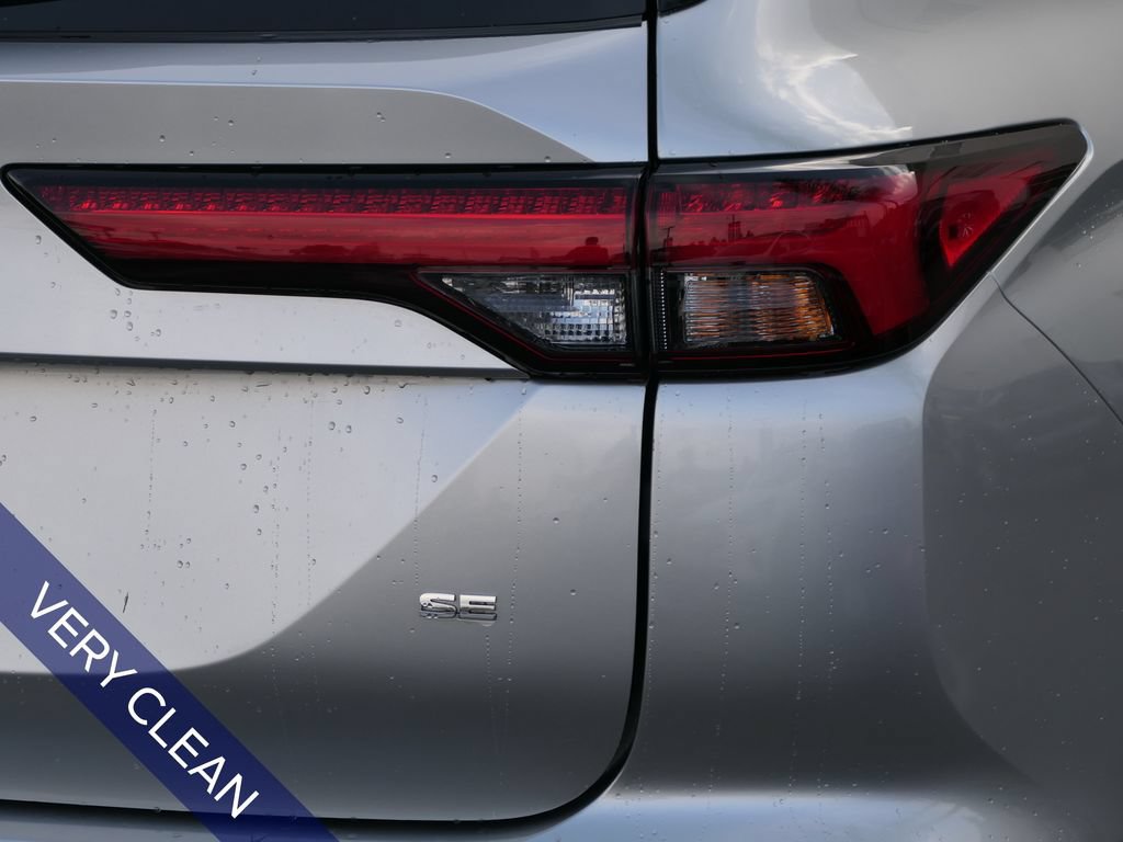 Used 2024 Mitsubishi Outlander SE AWD/4WD image 4