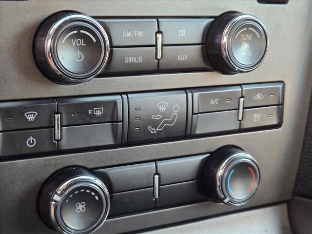 Used 2014 Ford Mustang Premium image 16