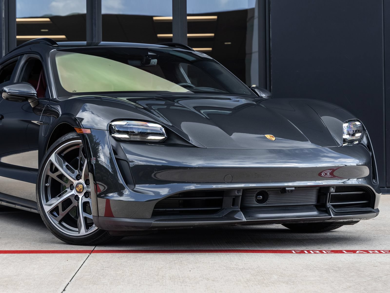 Certified 2023 Porsche Taycan Turbo S AWD/4WD image 9