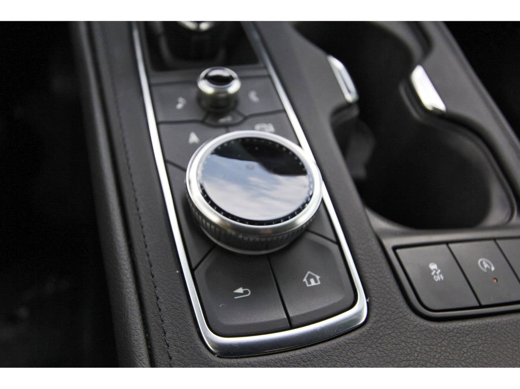 Used 2024 Cadillac XT4 Premium Luxury w/ Active Safety Package image 26