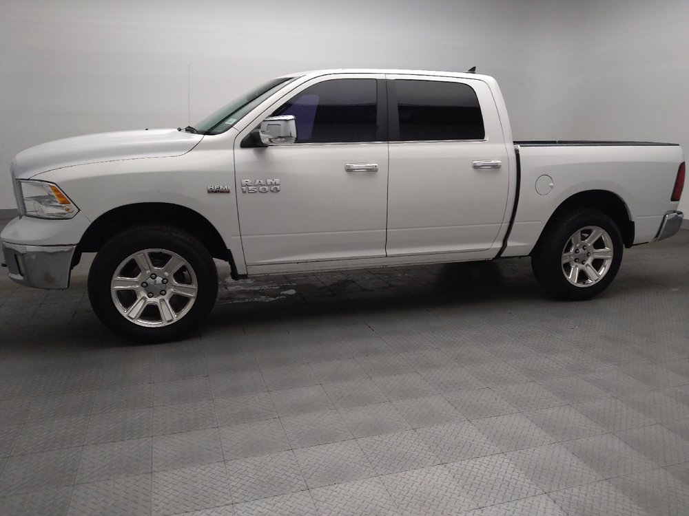 Used 2018 RAM 1500 Lone Star RWD image 2