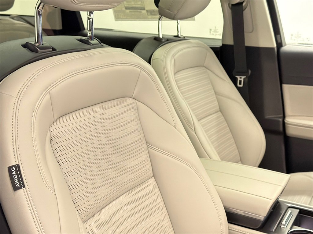 New 2026 Lincoln Nautilus Reserve image 12