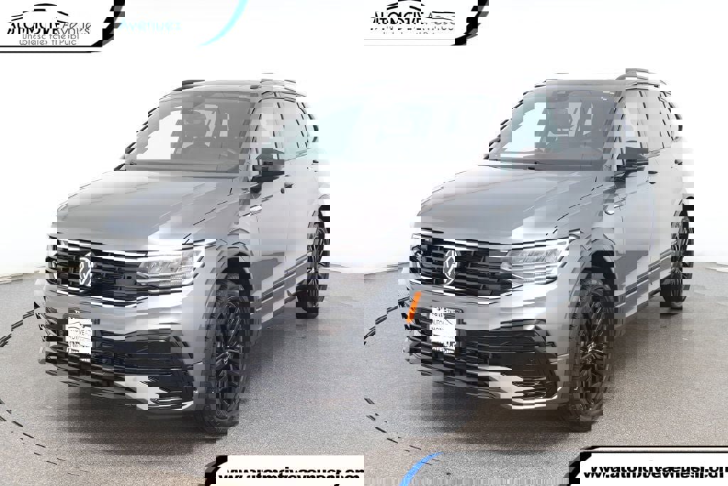 Used 2022 Volkswagen Tiguan SE R-Line