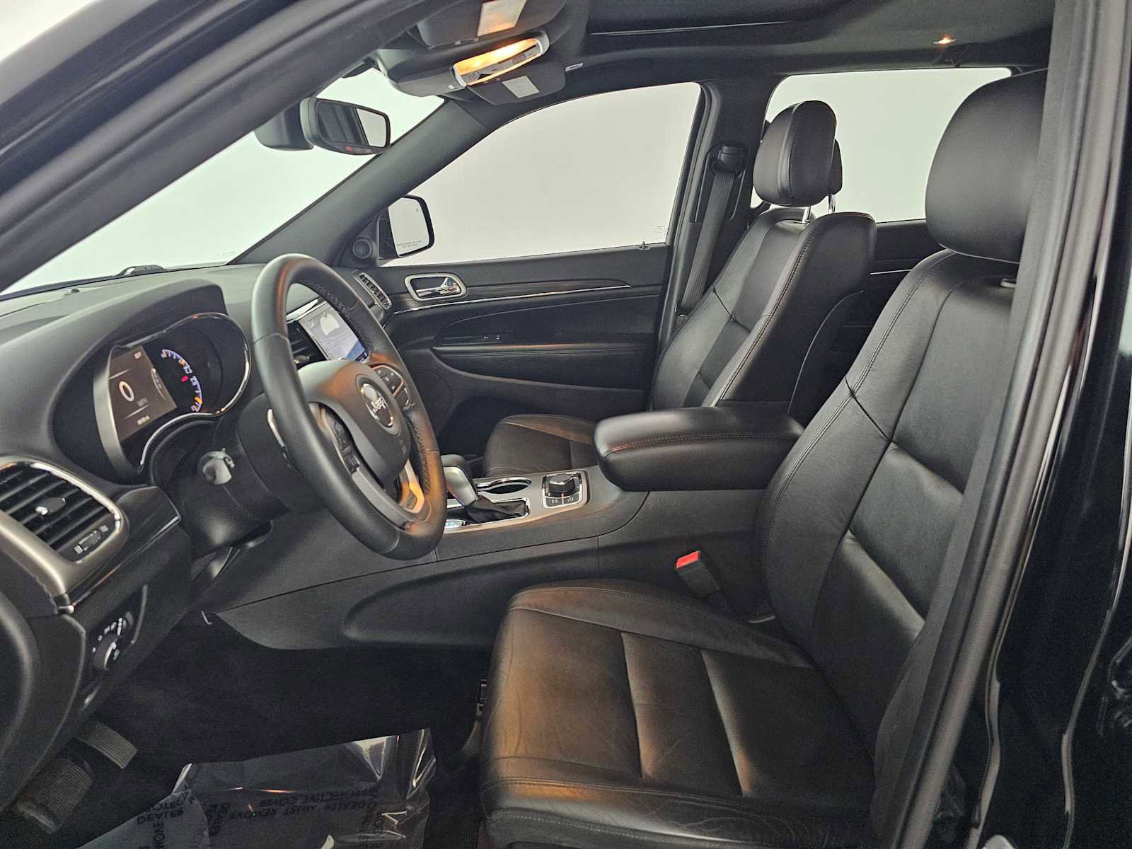 Used 2019 Jeep Grand Cherokee Limited image 20