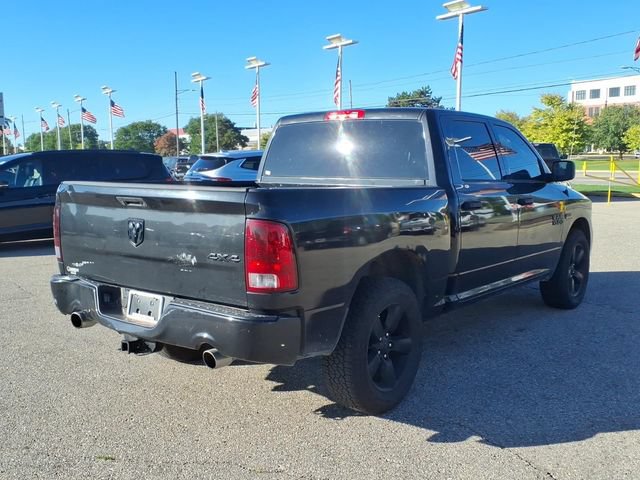 Used 2018 RAM 1500 Express w/ Black Ram 1500 Express Group AWD/4WD image 5