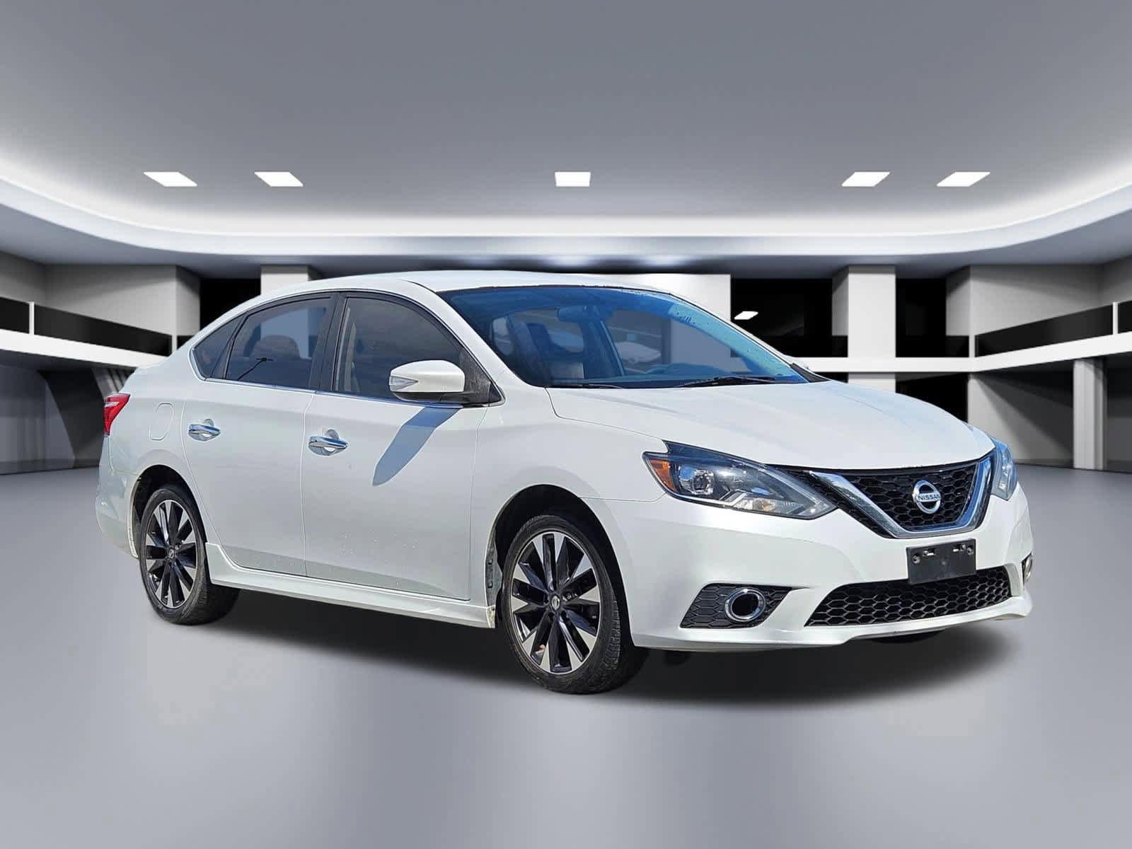 Used 2017 Nissan Sentra SR image 8